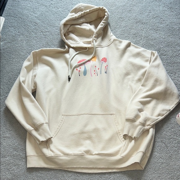 American Eagle Cream Hoodie with Mushroom Design “Manifest your Dreams” - Picture 1 of 4